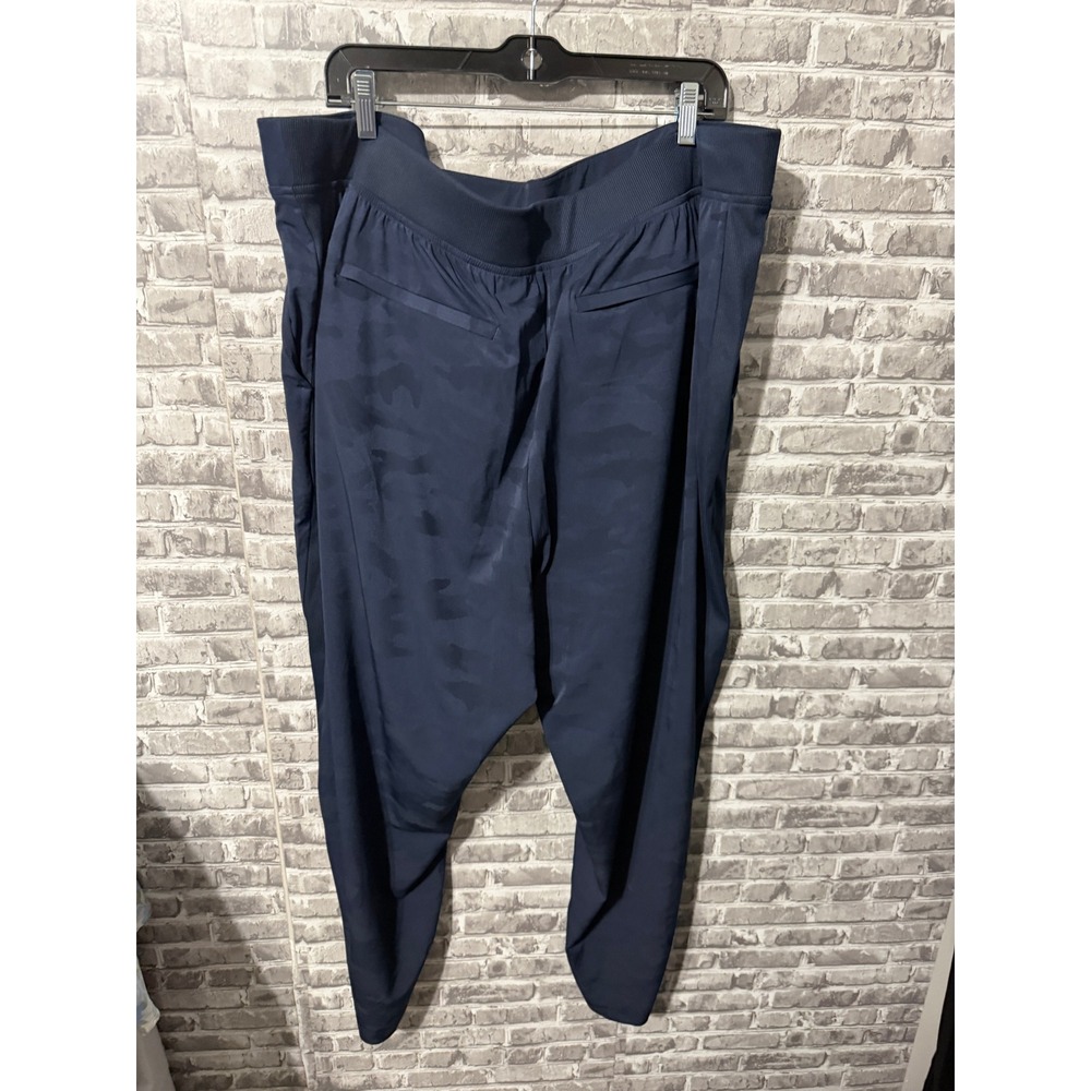 Athleta Brooklyn Camo Jogger Navy Blue Tapered Pants Womens Plus Size 24